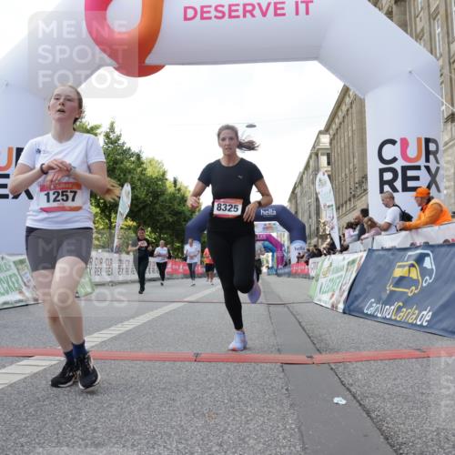 06.09.2026 - CURREX Alsterlauf Yannick Fuchs http://msf.ph/oto/10230881 06.09.2026 11:56:59 Ziel 1055, 1148, 1171, 1248, 1257, 1282, 1292, 8098, 8325, 8326 meine-sportfotos.de