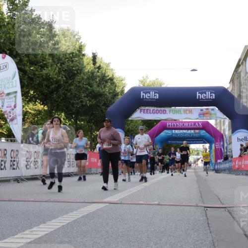 06.09.2026 - CURREX Alsterlauf Yannick Fuchs http://msf.ph/oto/10230943 06.09.2026 11:54:36 Ziel 1017, 1019, 1122, 1168, 1191, 1289, 1290, 1325, 1328, 1331, 8185 meine-sportfotos.de