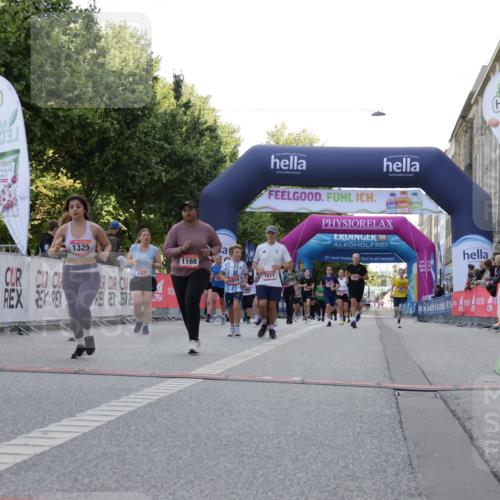 06.09.2026 - CURREX Alsterlauf Yannick Fuchs http://msf.ph/oto/10230946 06.09.2026 11:54:36 Ziel 1017, 1019, 1122, 1168, 1191, 1289, 1290, 1325, 1328, 1331, 8185 meine-sportfotos.de