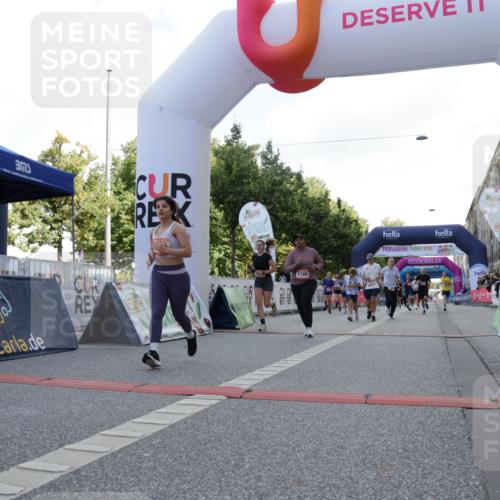 06.09.2026 - CURREX Alsterlauf Yannick Fuchs http://msf.ph/oto/10230958 06.09.2026 11:54:38 Ziel 1012, 1017, 1019, 1031, 1122, 1168, 1185, 1191, 1251, 1289, 1290, 1325, 1328, 1331 meine-sportfotos.de