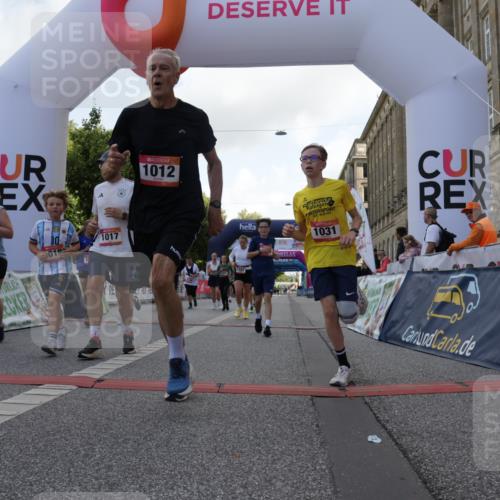 06.09.2026 - CURREX Alsterlauf Yannick Fuchs http://msf.ph/oto/10230978 06.09.2026 11:54:43 Ziel 1012, 1017, 1019, 1031, 1060, 1101, 1145, 1168, 1185, 1222, 1231, 1251, 1260, 1270, 1272, 1280, 1289, 1290, 1325, 1331 meine-sportfotos.de