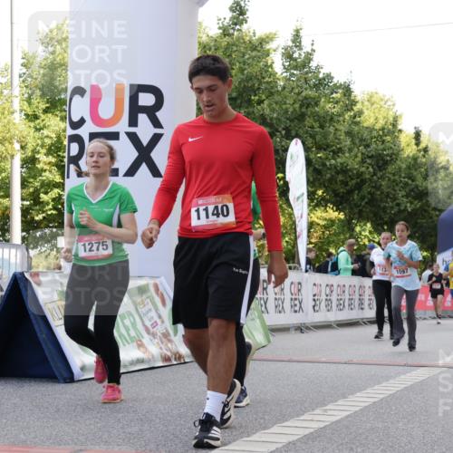 06.09.2026 - CURREX Alsterlauf Yannick Fuchs http://msf.ph/oto/10231008 06.09.2026 11:54:52 Ziel 1060, 1097, 1134, 1140, 1145, 1231, 1238, 1247, 1270, 1272, 1275, 1276 meine-sportfotos.de