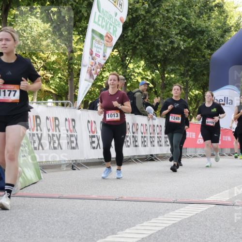 06.09.2026 - CURREX Alsterlauf Yannick Fuchs http://msf.ph/oto/10231033 06.09.2026 11:55:00 Ziel 1013, 1097, 1134, 1177, 1238, 1245 meine-sportfotos.de