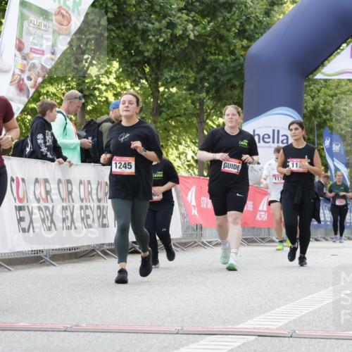 06.09.2026 - CURREX Alsterlauf Yannick Fuchs http://msf.ph/oto/10231038 06.09.2026 11:55:01 Ziel 1013, 1097, 1134, 1177, 1238, 1245, 1307 meine-sportfotos.de