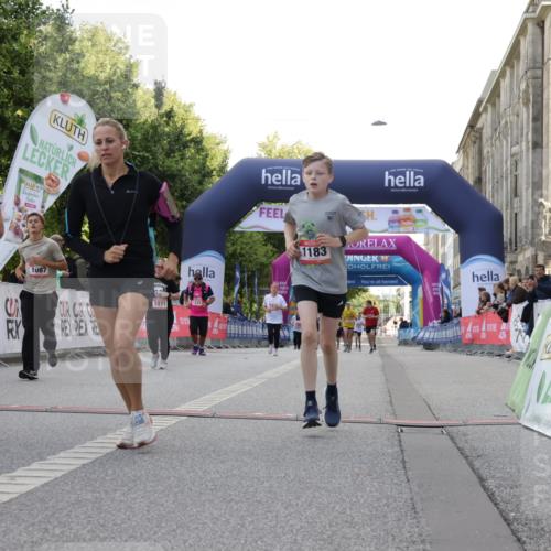 06.09.2026 - CURREX Alsterlauf Yannick Fuchs http://msf.ph/oto/10231096 06.09.2026 11:55:17 Ziel 1073, 1087, 1141, 1183, 1243, 1273, 1278, 1338, 1341, 8344 meine-sportfotos.de