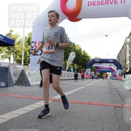 06.09.2026 - CURREX Alsterlauf Yannick Fuchs http://msf.ph/oto/10231110 06.09.2026 11:55:20 Ziel 1071, 1087, 1141, 1183, 1233, 1243, 1273, 1338, 8344 meine-sportfotos.de