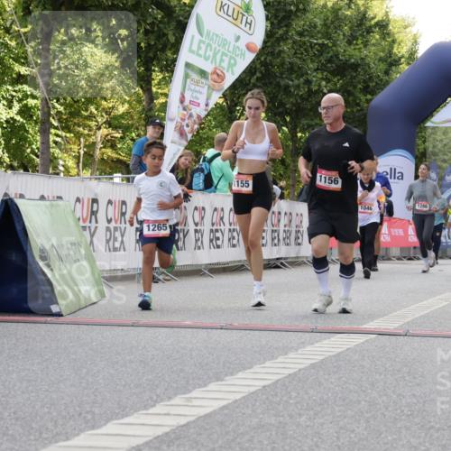 06.09.2026 - CURREX Alsterlauf Yannick Fuchs http://msf.ph/oto/10231142 06.09.2026 11:55:34 Ziel 1030, 1033, 1155, 1156, 1265, 8136 meine-sportfotos.de