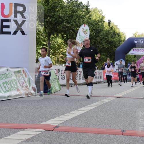 06.09.2026 - CURREX Alsterlauf Yannick Fuchs http://msf.ph/oto/10231146 06.09.2026 11:55:35 Ziel 1030, 1033, 1046, 1155, 1156, 1265, 1285, 8136 meine-sportfotos.de