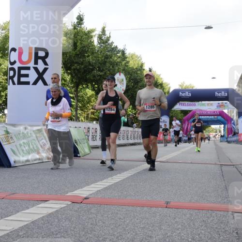 06.09.2026 - CURREX Alsterlauf Yannick Fuchs http://msf.ph/oto/10231161 06.09.2026 11:55:41 Ziel 1005, 1046, 1155, 1156, 1203, 1234, 1265, 1284, 1285, 1286, 1288, 1326 meine-sportfotos.de