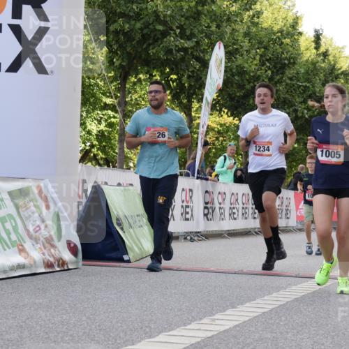 06.09.2026 - CURREX Alsterlauf Yannick Fuchs http://msf.ph/oto/10231170 06.09.2026 11:55:45 Ziel 1004, 1005, 1046, 1203, 1234, 1284, 1285, 1286, 1288, 1296, 1326 meine-sportfotos.de
