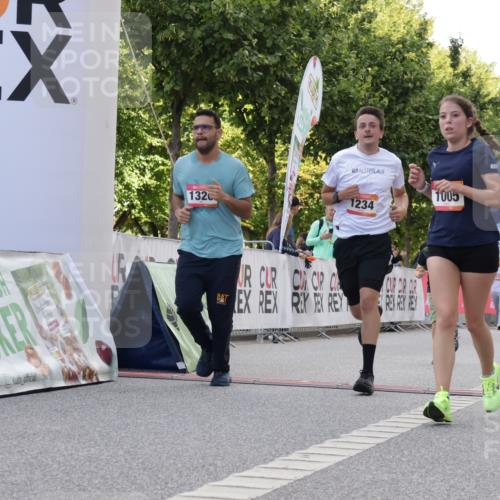 06.09.2026 - CURREX Alsterlauf Yannick Fuchs http://msf.ph/oto/10231172 06.09.2026 11:55:45 Ziel 1004, 1005, 1046, 1203, 1234, 1284, 1285, 1286, 1288, 1296, 1326 meine-sportfotos.de