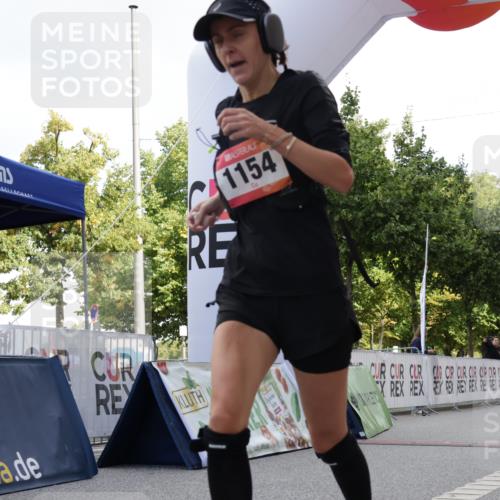 06.09.2026 - CURREX Alsterlauf Yannick Fuchs http://msf.ph/oto/10231193 06.09.2026 11:57:30 Ziel 1154, 1174, 1193, 1302 meine-sportfotos.de