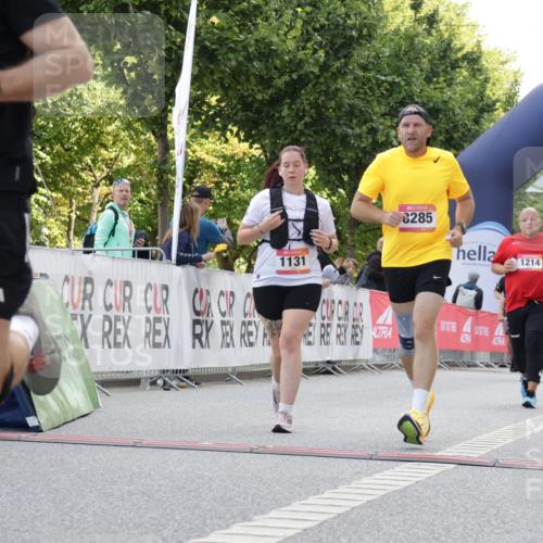 06.09.2026 - CURREX Alsterlauf Yannick Fuchs http://msf.ph/oto/10231252 06.09.2026 11:56:10 Ziel 1131, 1162, 1214, 1320, 8285, 8312 meine-sportfotos.de