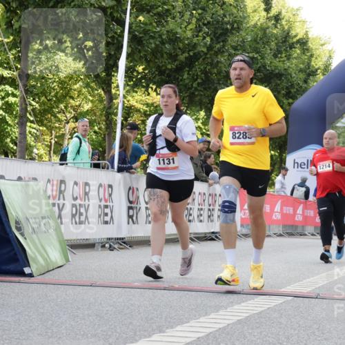 06.09.2026 - CURREX Alsterlauf Yannick Fuchs http://msf.ph/oto/10231255 06.09.2026 11:56:11 Ziel 1131, 1162, 1214, 1320, 8285, 8312 meine-sportfotos.de