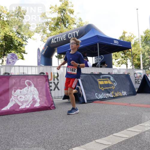 06.09.2026 - CURREX Alsterlauf Yannick Fuchs http://msf.ph/oto/10231279 06.09.2026 11:56:15 Ziel 1131, 1162, 1214, 8285, 8312 meine-sportfotos.de