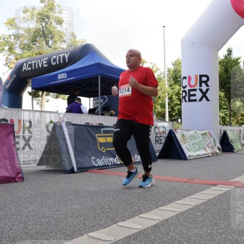 06.09.2026 - CURREX Alsterlauf Yannick Fuchs http://msf.ph/oto/10231281 06.09.2026 11:56:16 Ziel 1131, 1162, 1214, 8267, 8285, 8312 meine-sportfotos.de