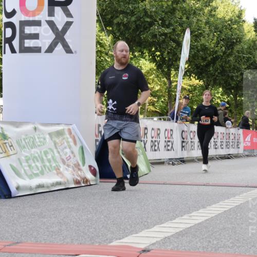 06.09.2026 - CURREX Alsterlauf Yannick Fuchs http://msf.ph/oto/10231291 06.09.2026 11:56:21 Ziel 1032, 1103, 1142, 1162, 1214, 8267 meine-sportfotos.de