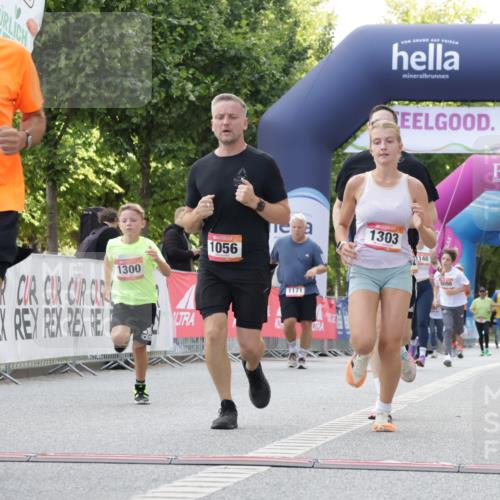 06.09.2026 - CURREX Alsterlauf Yannick Fuchs http://msf.ph/oto/10231358 06.09.2026 11:56:48 Ziel 1056, 1102, 1300, 1303, 1335, 1336, 6390 meine-sportfotos.de