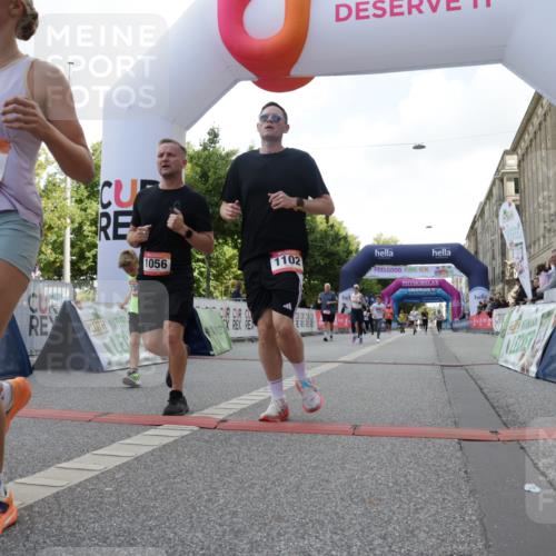 06.09.2026 - CURREX Alsterlauf Yannick Fuchs http://msf.ph/oto/10231373 06.09.2026 11:56:51 Ziel 1056, 1102, 1148, 1171, 1300, 1303, 1336, 6390, 8098 meine-sportfotos.de