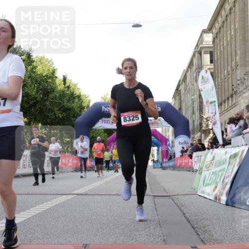 06.09.2026 - CURREX Alsterlauf Yannick Fuchs http://msf.ph/oto/10231401 06.09.2026 11:56:59 Ziel 1055, 1148, 1171, 1248, 1257, 1282, 1292, 8098, 8325, 8326 meine-sportfotos.de