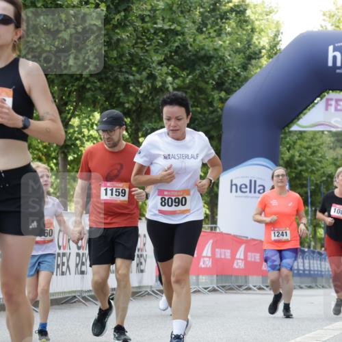 06.09.2026 - CURREX Alsterlauf Yannick Fuchs http://msf.ph/oto/10231403 06.09.2026 11:57:49 Ziel 1036, 1084, 1139, 1159, 1160, 1210, 1241, 1246, 8090 meine-sportfotos.de