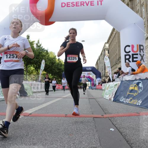 06.09.2026 - CURREX Alsterlauf Yannick Fuchs http://msf.ph/oto/10231405 06.09.2026 11:57:00 Ziel 1055, 1148, 1171, 1248, 1257, 1282, 1292, 8098, 8284, 8325, 8326 meine-sportfotos.de