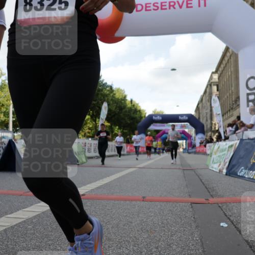 06.09.2026 - CURREX Alsterlauf Yannick Fuchs http://msf.ph/oto/10231410 06.09.2026 11:57:00 Ziel 1055, 1148, 1171, 1248, 1257, 1282, 1292, 8098, 8284, 8325, 8326 meine-sportfotos.de