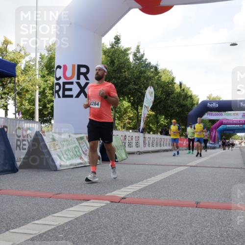 06.09.2026 - CURREX Alsterlauf Yannick Fuchs http://msf.ph/oto/10231429 06.09.2026 11:57:07 Ziel 1055, 1067, 1228, 1229, 1282, 1292, 8284, 8326 meine-sportfotos.de