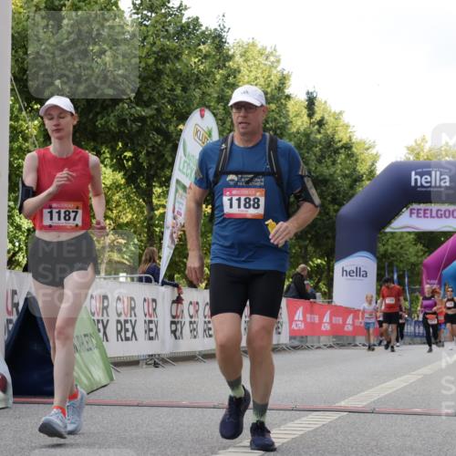 06.09.2026 - CURREX Alsterlauf Yannick Fuchs http://msf.ph/oto/10231491 06.09.2026 11:57:38 Ziel 1174, 1187, 1188, 1193, 2484 meine-sportfotos.de