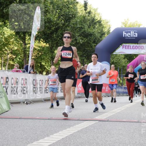 06.09.2026 - CURREX Alsterlauf Yannick Fuchs http://msf.ph/oto/10231507 06.09.2026 11:57:48 Ziel 1139, 1159, 1160, 1210, 1246, 8090 meine-sportfotos.de