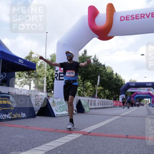 06.09.2026 - CURREX Alsterlauf Yannick Fuchs http://msf.ph/oto/10231519 06.09.2026 11:57:59 Ziel 1036, 1075, 1084, 1241 meine-sportfotos.de