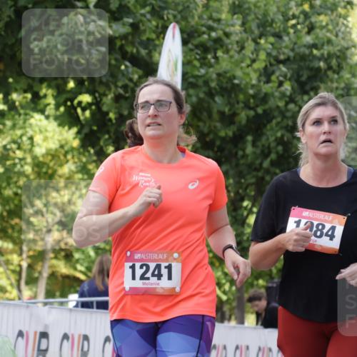 06.09.2026 - CURREX Alsterlauf Yannick Fuchs http://msf.ph/oto/10231521 06.09.2026 11:57:54 Ziel 1036, 1075, 1084, 1139, 1159, 1160, 1241, 1246, 8090 meine-sportfotos.de