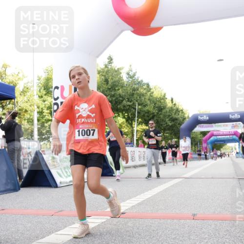 06.09.2026 - CURREX Alsterlauf Yannick Fuchs http://msf.ph/oto/10231561 06.09.2026 11:58:16 Ziel 1007, 1020, 1077, 1158, 1178, 1179, 1180, 1199, 8048, 8300 meine-sportfotos.de