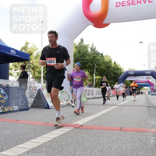 06.09.2026 - CURREX Alsterlauf Yannick Fuchs http://msf.ph/oto/10231619 06.09.2026 11:58:36 Ziel 1082, 1089, 1090, 1114, 1115, 1182, 1202, 1235, 1314, 1334, 8016 meine-sportfotos.de