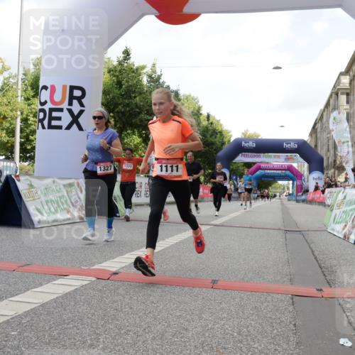 06.09.2026 - CURREX Alsterlauf Yannick Fuchs http://msf.ph/oto/10231689 06.09.2026 11:59:01 Ziel 1111, 1130, 1200, 1240, 1301, 1327, 1333, 4444, 8070 meine-sportfotos.de