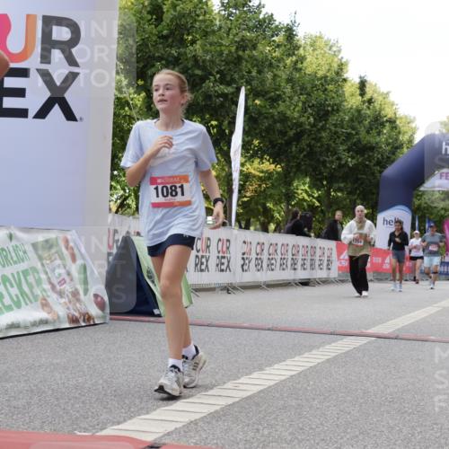 06.09.2026 - CURREX Alsterlauf Yannick Fuchs http://msf.ph/oto/10231710 06.09.2026 11:59:08 Ziel 1081, 1130, 1200, 1240, 1254, 1333, 8070 meine-sportfotos.de