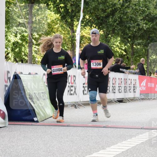 06.09.2026 - CURREX Alsterlauf Yannick Fuchs http://msf.ph/oto/10231734 06.09.2026 11:58:23 Ziel 1020, 1077, 1158, 1179, 1306 meine-sportfotos.de