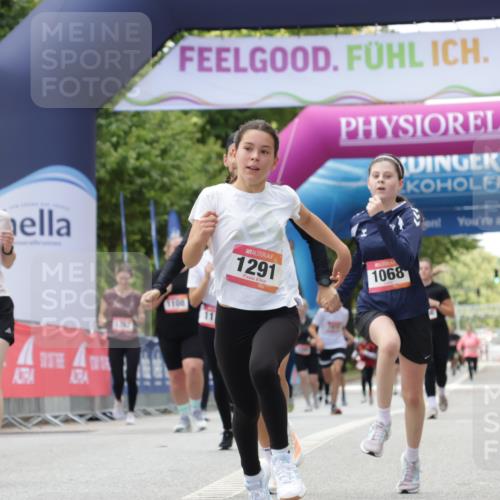 06.09.2026 - CURREX Alsterlauf Yannick Fuchs http://msf.ph/oto/10231748 06.09.2026 11:59:24 Ziel 1037, 1038, 1068, 1069, 1173, 1261, 1291, 1330 meine-sportfotos.de