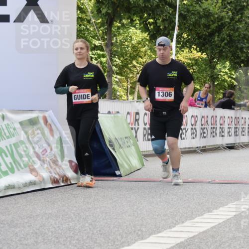 06.09.2026 - CURREX Alsterlauf Yannick Fuchs http://msf.ph/oto/10231761 06.09.2026 11:58:24 Ziel 1020, 1158, 1306 meine-sportfotos.de