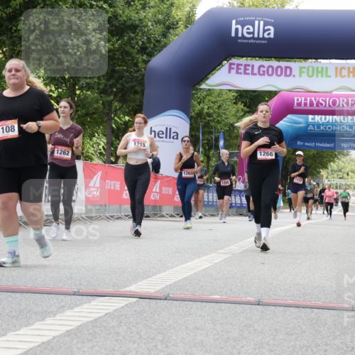 06.09.2026 - CURREX Alsterlauf Yannick Fuchs http://msf.ph/oto/10231791 06.09.2026 11:59:34 Ziel 1018, 1108, 1173, 1215, 1261, 1262, 1266 meine-sportfotos.de
