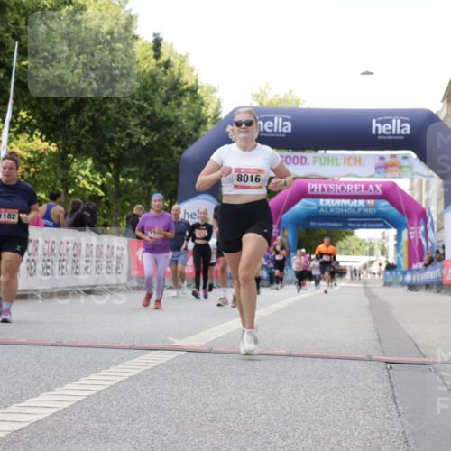 06.09.2026 - CURREX Alsterlauf Yannick Fuchs http://msf.ph/oto/10231813 06.09.2026 11:58:30 Ziel 1082, 1182, 1306, 1314, 8016 meine-sportfotos.de