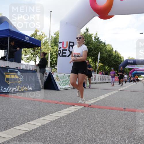 06.09.2026 - CURREX Alsterlauf Yannick Fuchs http://msf.ph/oto/10231865 06.09.2026 11:58:32 Ziel 1082, 1182, 1235, 1314, 1334, 8016 meine-sportfotos.de