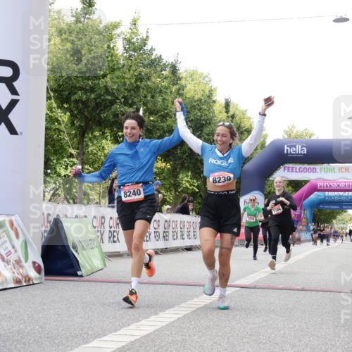06.09.2026 - CURREX Alsterlauf Yannick Fuchs http://msf.ph/oto/10231867 06.09.2026 12:00:10 Ziel 1104, 1276, 1289, 1315, 1322, 8239, 8240 meine-sportfotos.de