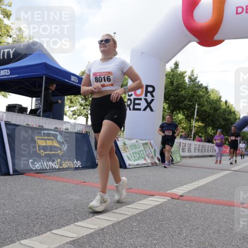 06.09.2026 - CURREX Alsterlauf Yannick Fuchs http://msf.ph/oto/10231885 06.09.2026 11:58:32 Ziel 1082, 1182, 1235, 1314, 1334, 8016 meine-sportfotos.de