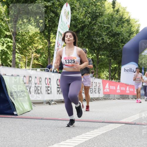 06.09.2026 - CURREX Alsterlauf Yannick Fuchs http://msf.ph/oto/10231911 06.09.2026 12:00:26 Ziel 1191, 1238, 1325, 1332 meine-sportfotos.de