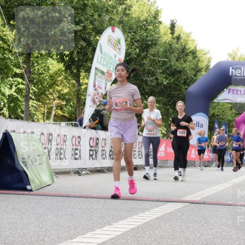 06.09.2026 - CURREX Alsterlauf Yannick Fuchs http://msf.ph/oto/10231935 06.09.2026 12:00:34 Ziel 1061, 1238, 1332, 3821, 3822, 8202 meine-sportfotos.de