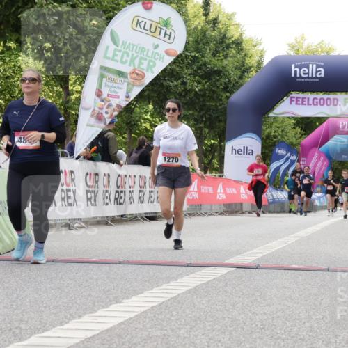 06.09.2026 - CURREX Alsterlauf Yannick Fuchs http://msf.ph/oto/10231998 06.09.2026 12:01:00 Ziel 1270, 1317, 4802 meine-sportfotos.de