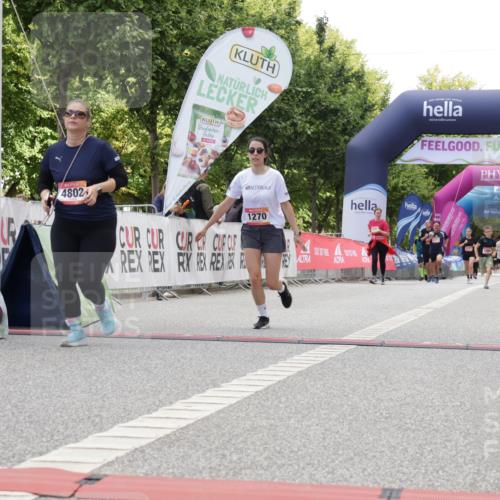 06.09.2026 - CURREX Alsterlauf Yannick Fuchs http://msf.ph/oto/10232000 06.09.2026 12:01:01 Ziel 1270, 1317, 1338, 4802 meine-sportfotos.de