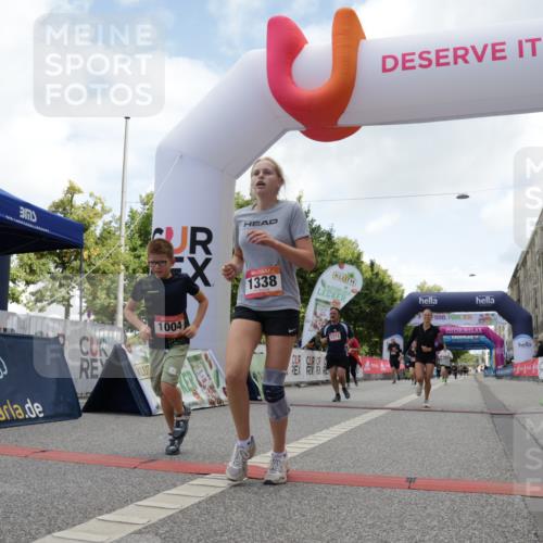 06.09.2026 - CURREX Alsterlauf Yannick Fuchs http://msf.ph/oto/10232008 06.09.2026 12:01:07 Ziel 1170, 1177, 1270, 1273, 1338, 3755, 4802 meine-sportfotos.de
