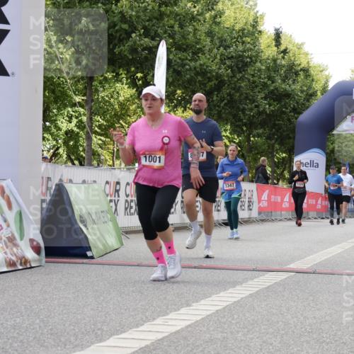 06.09.2026 - CURREX Alsterlauf Yannick Fuchs http://msf.ph/oto/10232043 06.09.2026 11:58:45 Ziel 1001, 1089, 1090, 1114, 1115, 1202, 1347, 8137 meine-sportfotos.de